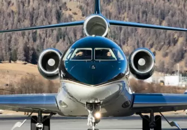 Bombardier Challenger 300 Charter